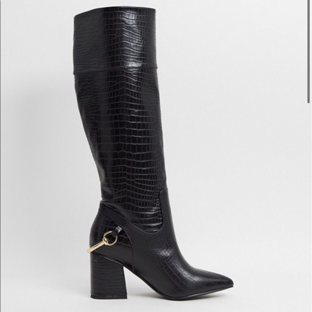 ASOS DESIGN Wide Fit Collins boots in black croc